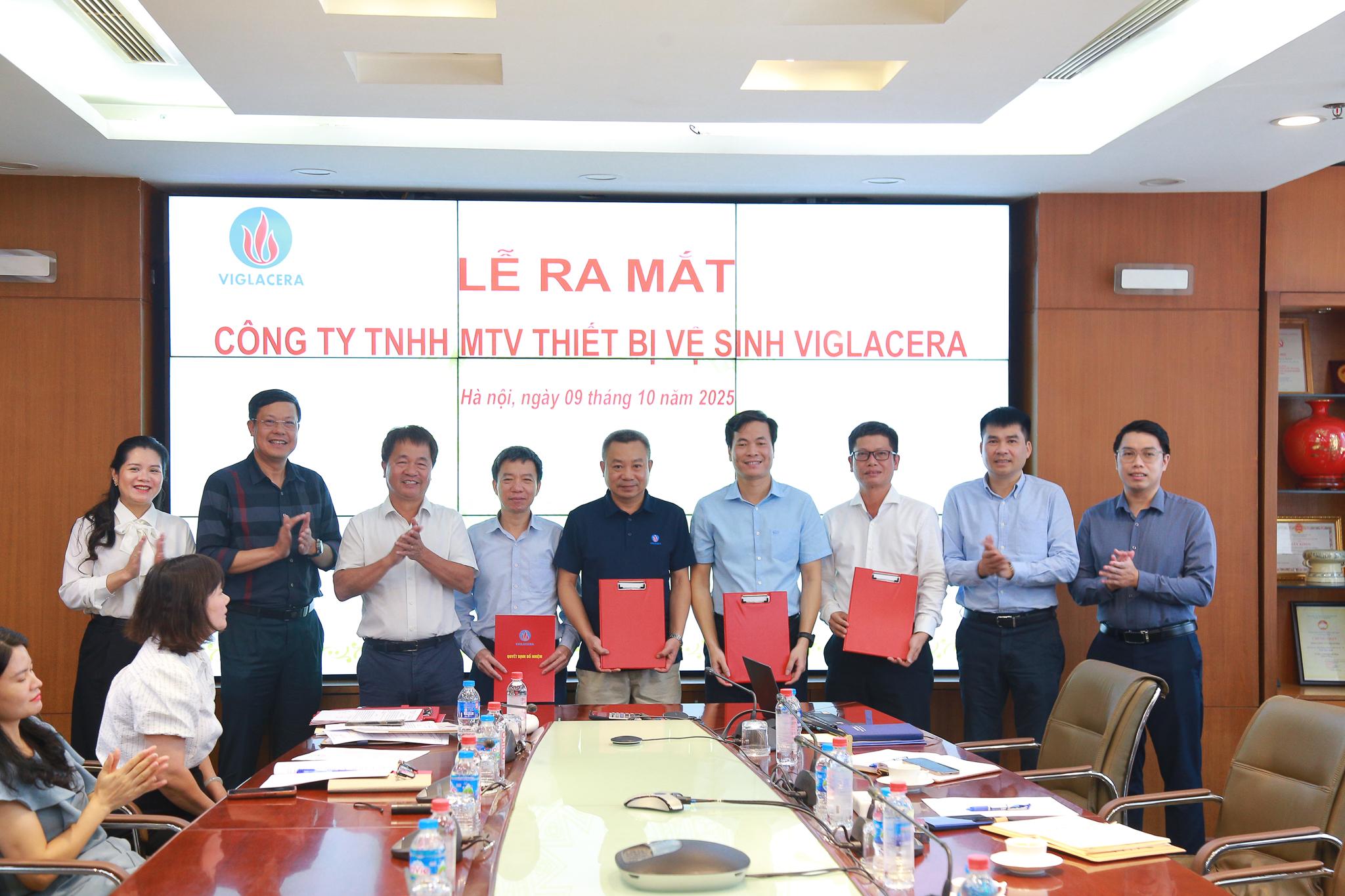 cong-ty-tnhh-mtv-thiet-bi-ve-sinh-viglacera-nhung-du-cam-lac-quan