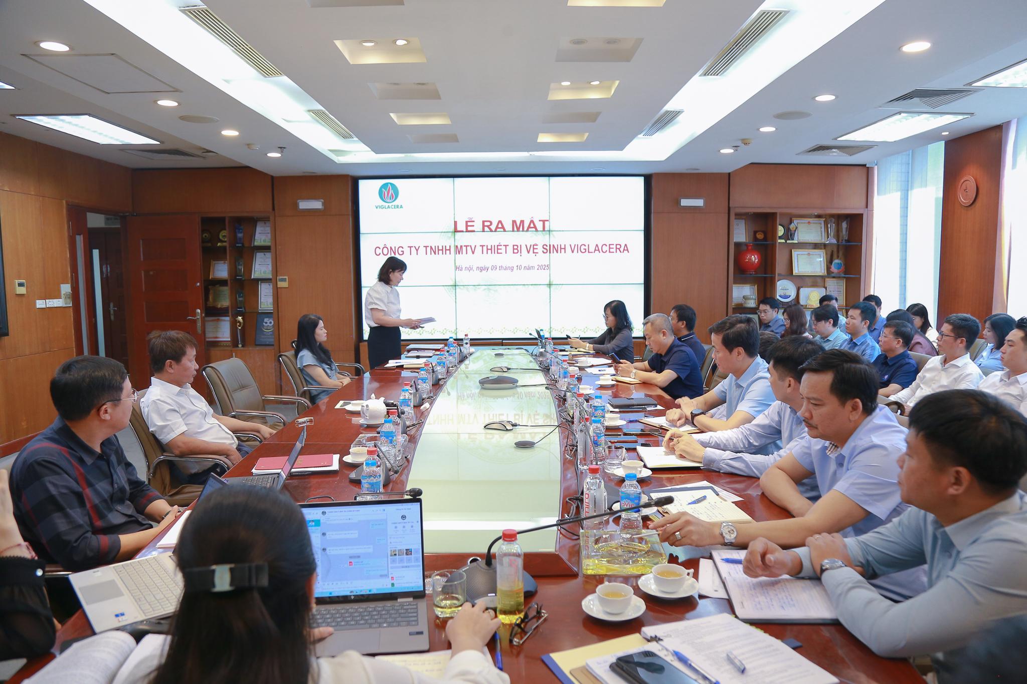 cong-ty-tnhh-mtv-thiet-bi-ve-sinh-viglacera-nhung-du-cam-lac-quan7