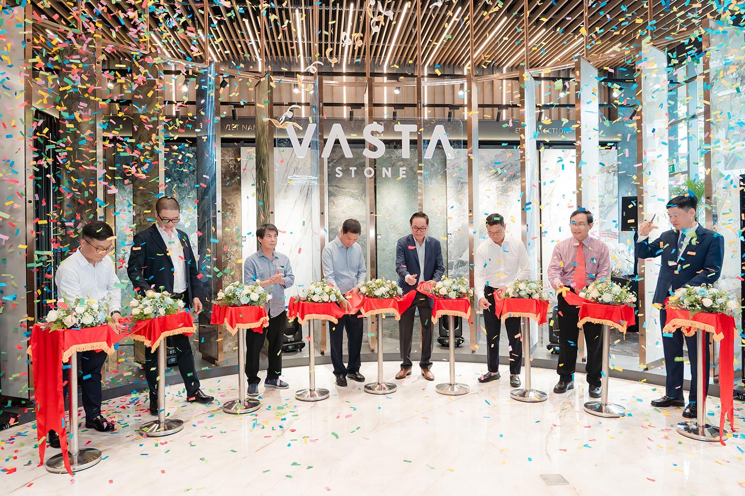 viglacera-khai-truong-showroom-vasta-stone-signature-tai-the-river-thu-thiem-tphcm (4)