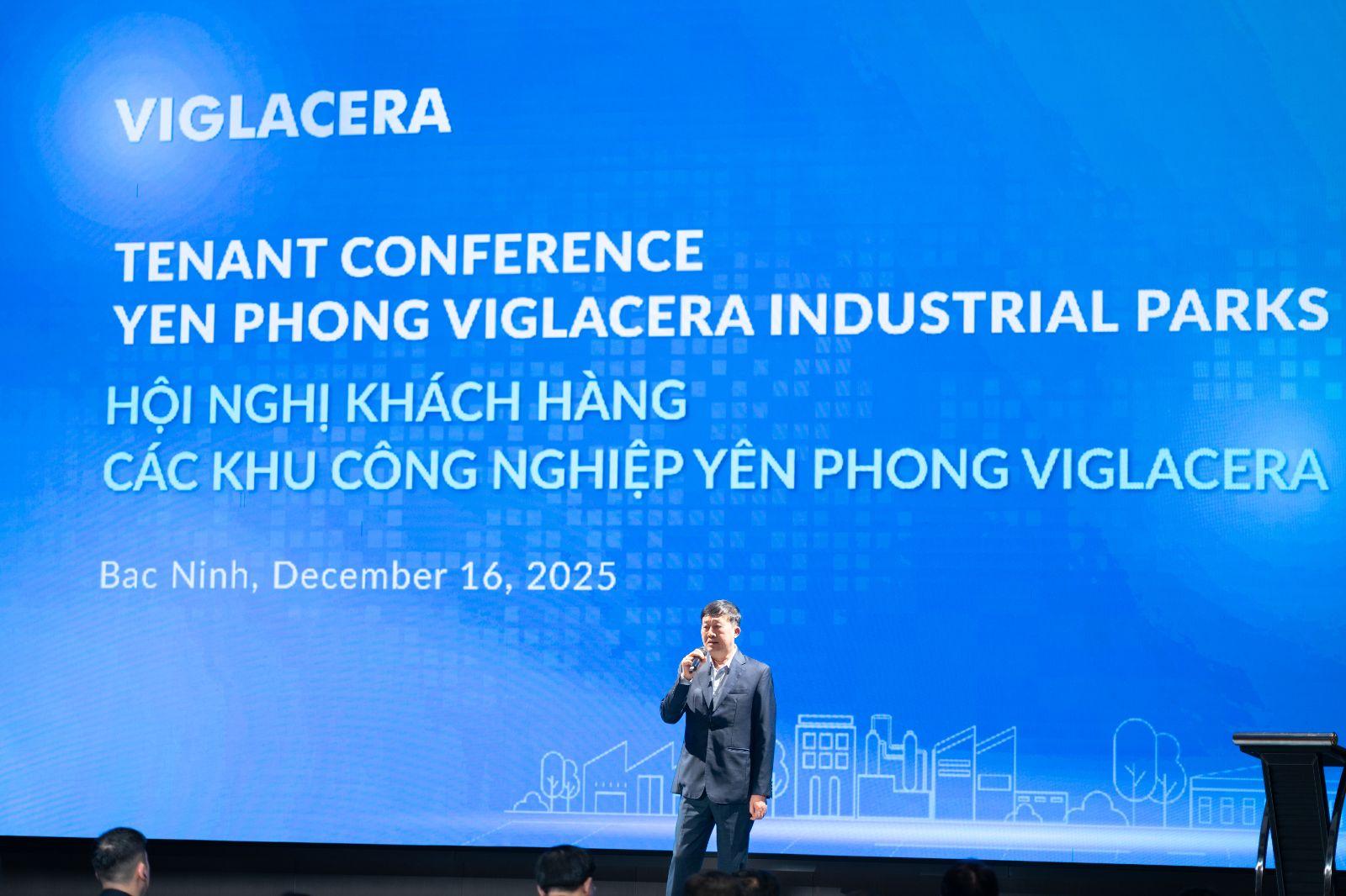 viglacera-to-chuc-hoi-nghi-khach-hang-cac-khu-cong-nghiep-yen-phong-viglacera-6